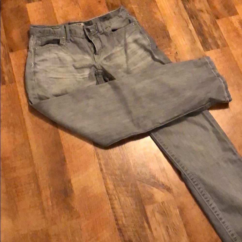 Carter BKE —gorgeous light gray jeans 29R